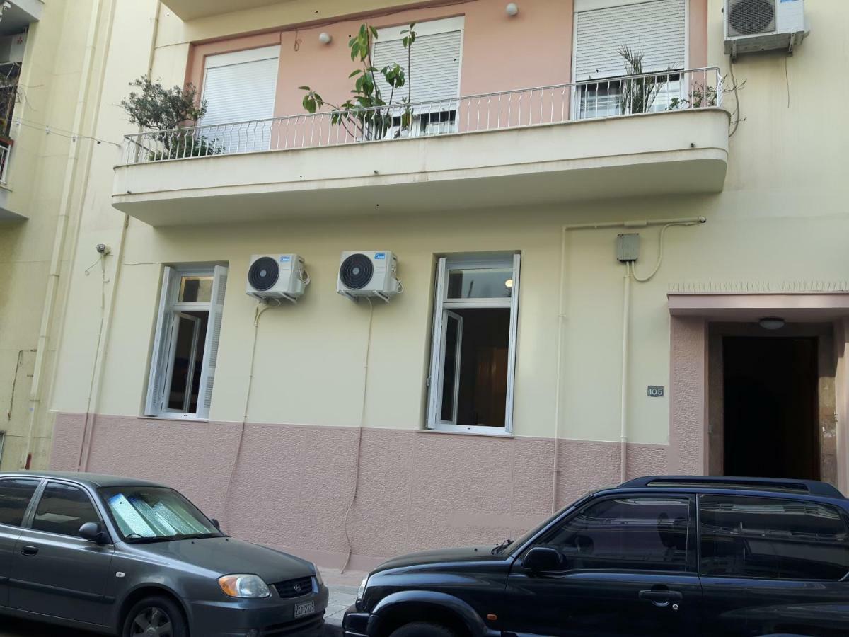 Neoclassical House With Unique Athenian Yard Εξωτερικό φωτογραφία